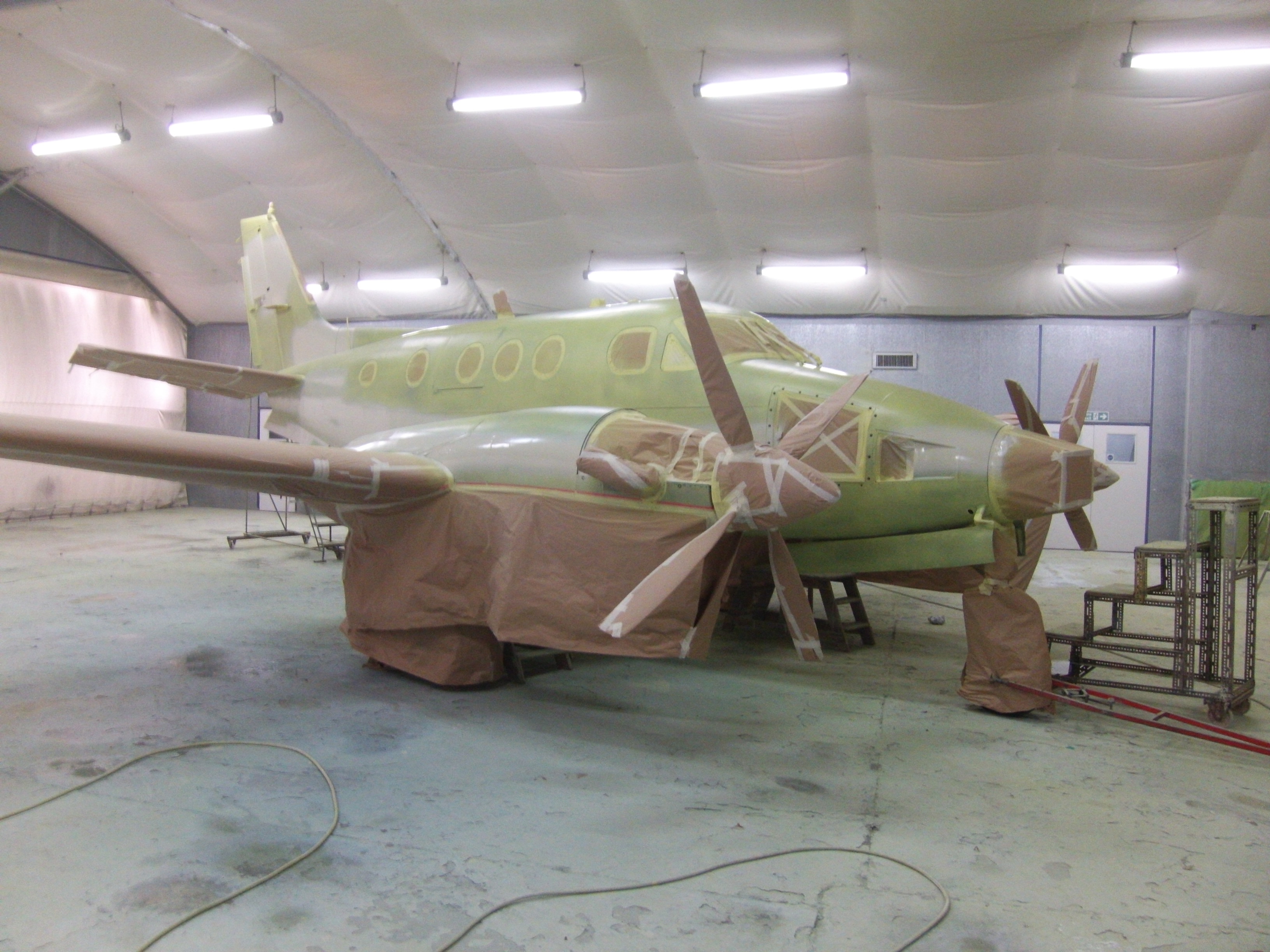 Full aircraft respray